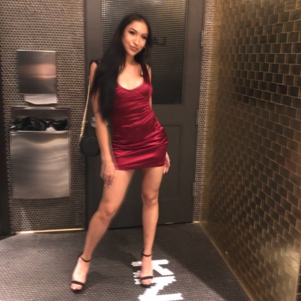 RED FASHION NOVA DRESS 💋